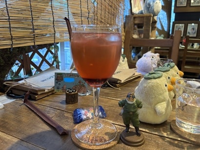 ドリンクとポルコのフィギュア