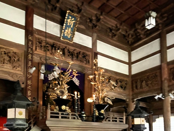 仏殿