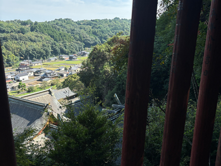 祐徳稲荷神社奥の院参道の途中から見える下界の景色